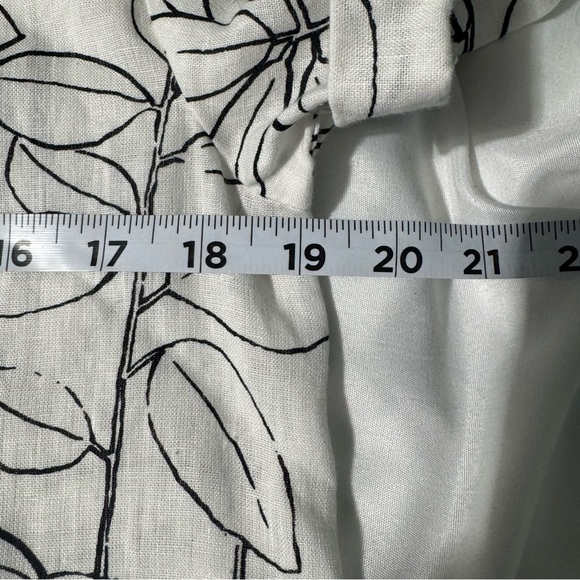 Cynthia Rowley 100% Linen Dress White with Black Floral Button Down Size Small - Picture 10 of 13
